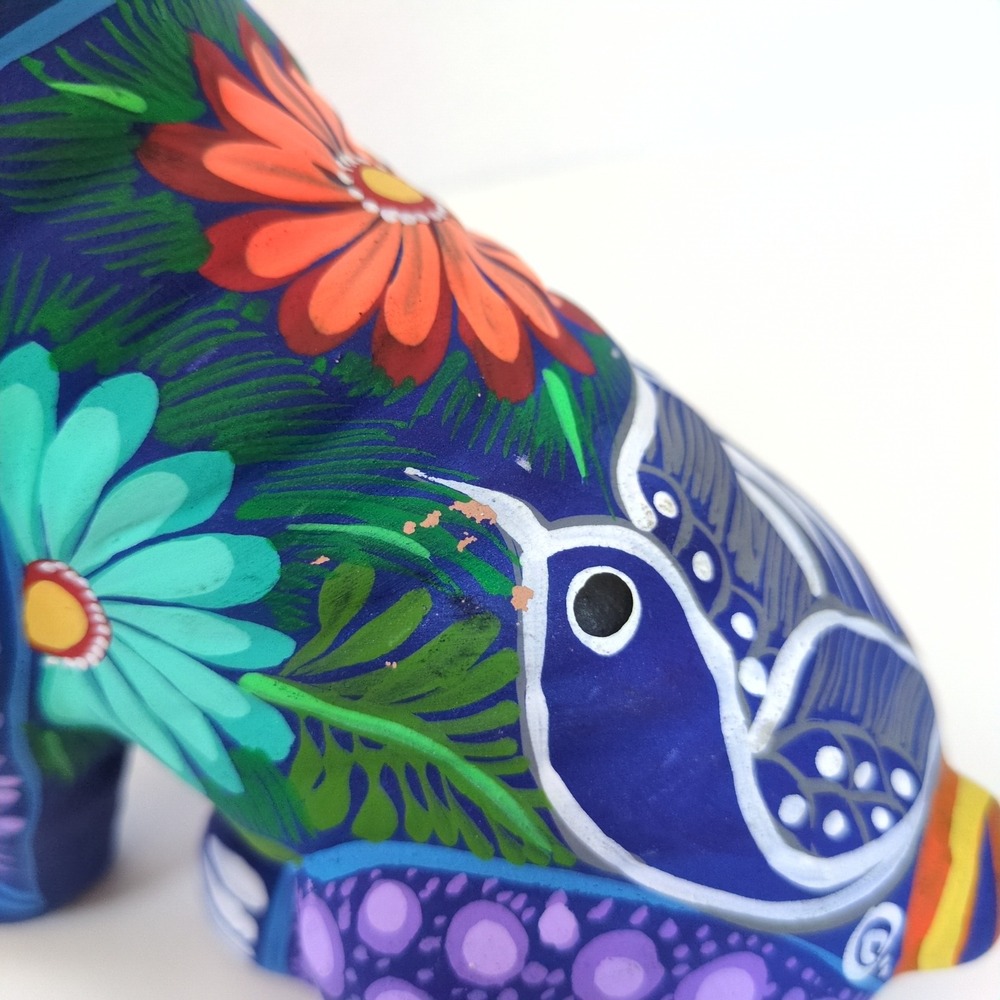 Mexican Folk Art Bulldog Alebrije Style Hand Painted Oaxacan Floral 8" VTG Decor - Picture 4 of 9